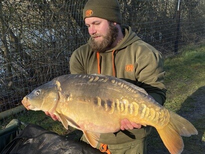 Peg 6, mirror carp weight 24lb