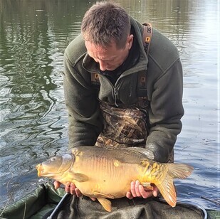 22.8lb Mirror