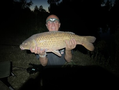 Common carp, swim 16, 17lb